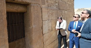 بعد رصد سرقة لوحة حجرية.. النيابة الإدارية تُعاين مقبرة «خنتي وكا» بسقارة