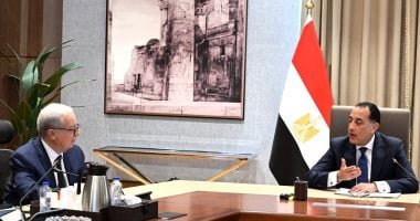 رئيس الوزراء يلتقى نائبه للشئون الاقتصادية لمناقشة عدد من ملفات الشأن الاقتصادي