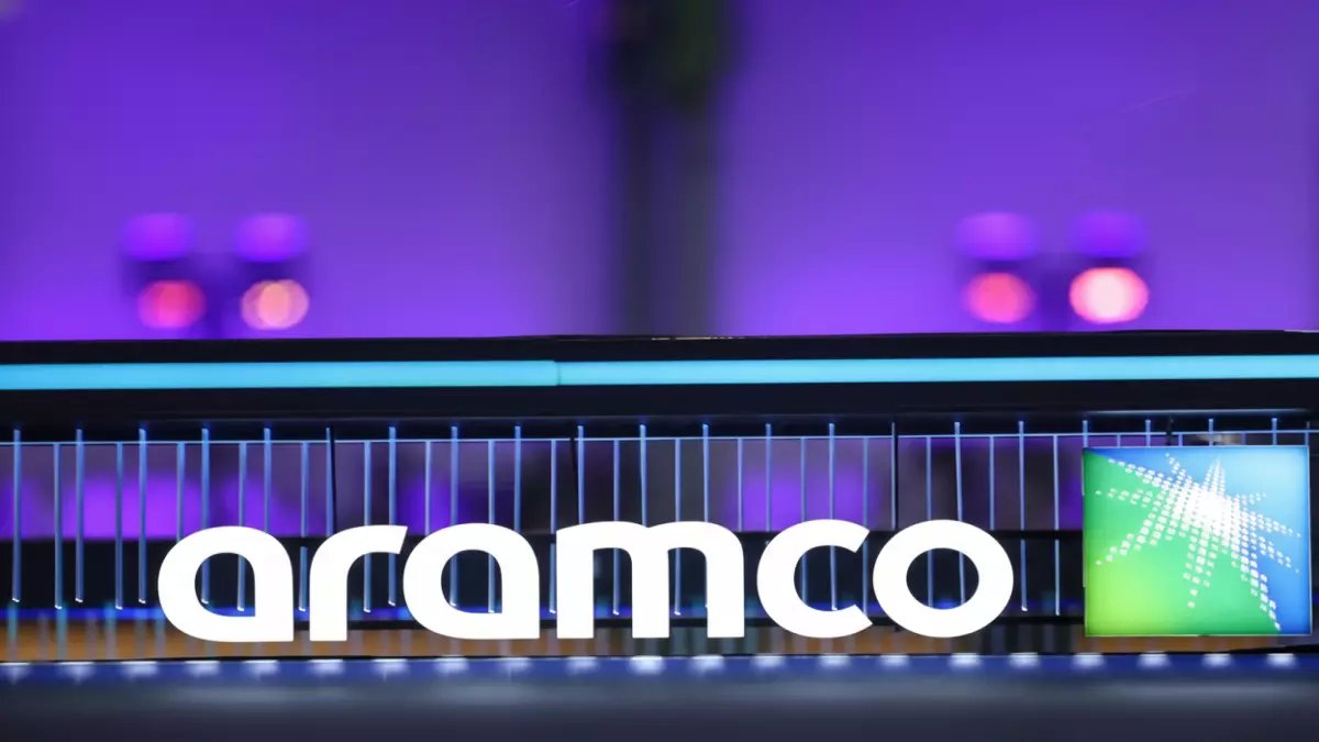 عاجل: أرامكو تُطلق "تاج الشركة" بـ100 مليار دولار... أول نفط من الجفورة يُغير خريطة الطاقة العالمية!