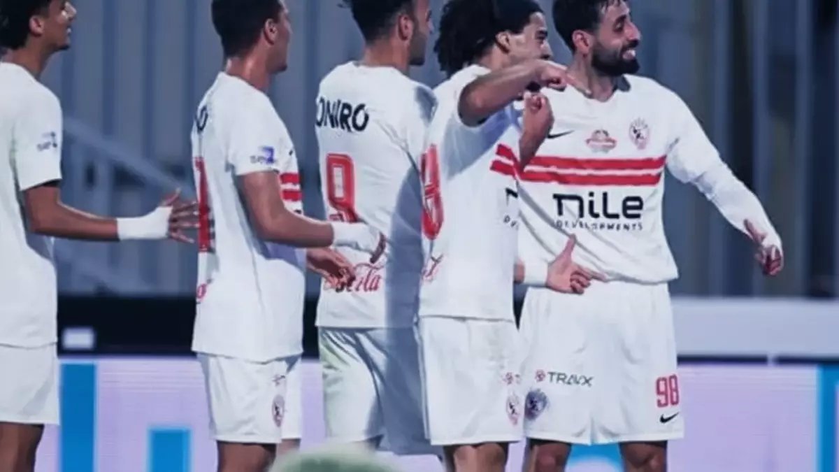 عاجل: الزمالك يواجه سموحة الليلة في معركة المركز الثاني... هل يفقد نقاطاً ثمينة قبل أفريقيا؟