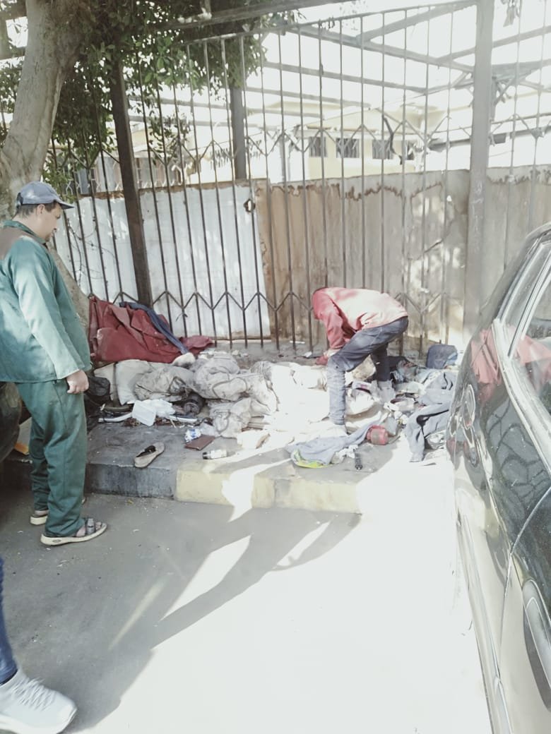 حى العجوزة يرفع بؤر المخلفات وأماكن الفرز العشوائى بأرض اللواء (4)