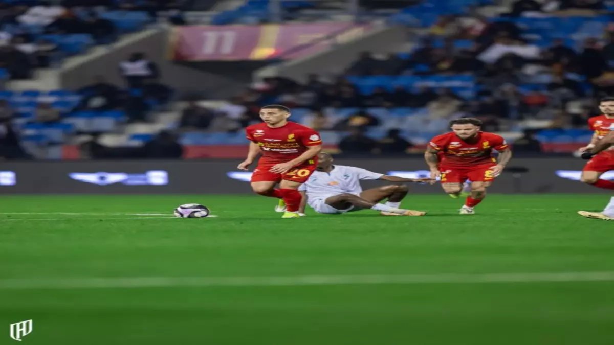 رودجرز ينفجر فرحاً: القادسية يخطف الفوز في آخر دقيقة أمام نيوم... 'مستحق تماماً!'