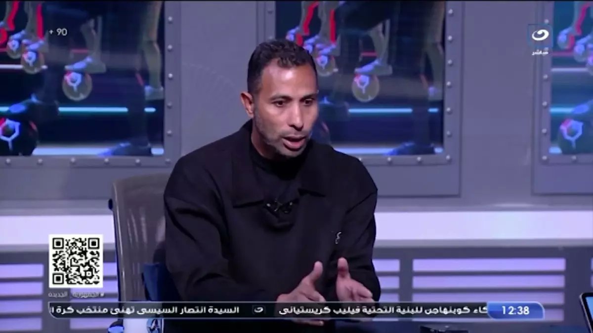 صادم: وائل القباني يفجر مفاجأة عن الأهلي والزمالك... "الأحمر غير مقنع والأبيض يحقق المعجزة!"