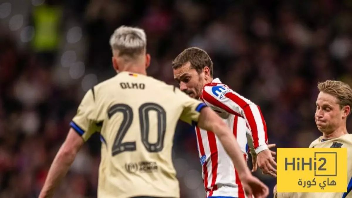 عاجل: نيمار يفضح فضيحة أرضية ملعب البرازيل - نفس أرضية مباراة برشلونة وأتلتيكو مدريد!