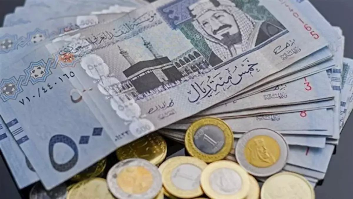 عاجل: الريال السعودي يحقق مكاسب جديدة أمام الجنيه المصري... تفاوت صادم بين 29 بنك مصري!