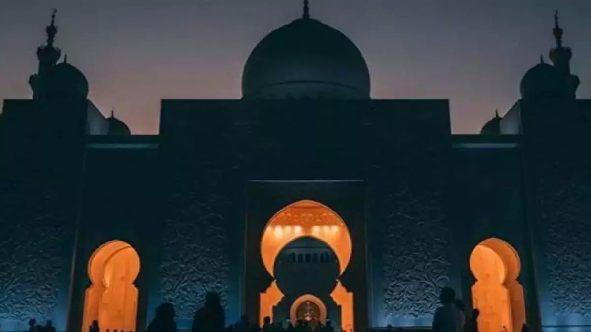 عاجل: مواقيت الصلاة في أسوان اليوم الجمعة 13 فبراير - الفجر 5:00 والمغرب 5:42... تعرف على التوقيتات الكاملة!