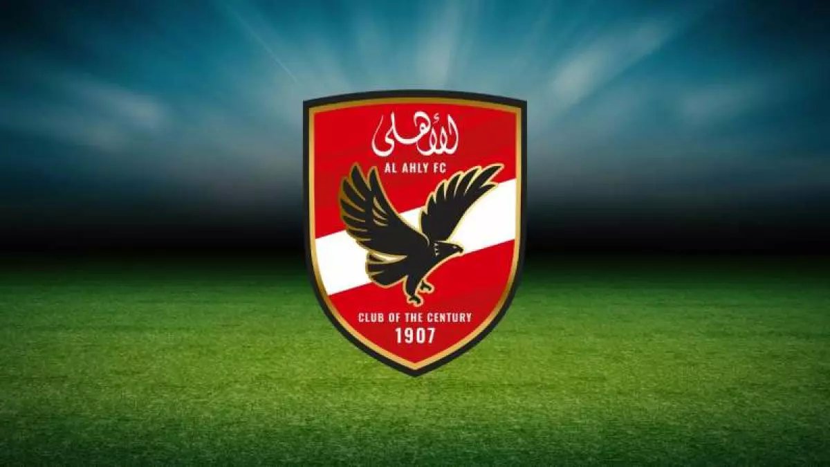 الأهلي يقتنص موهبة خُرافية يتسابق عليها الجميع.. صفقة على طريقة الكبار! (صورة)