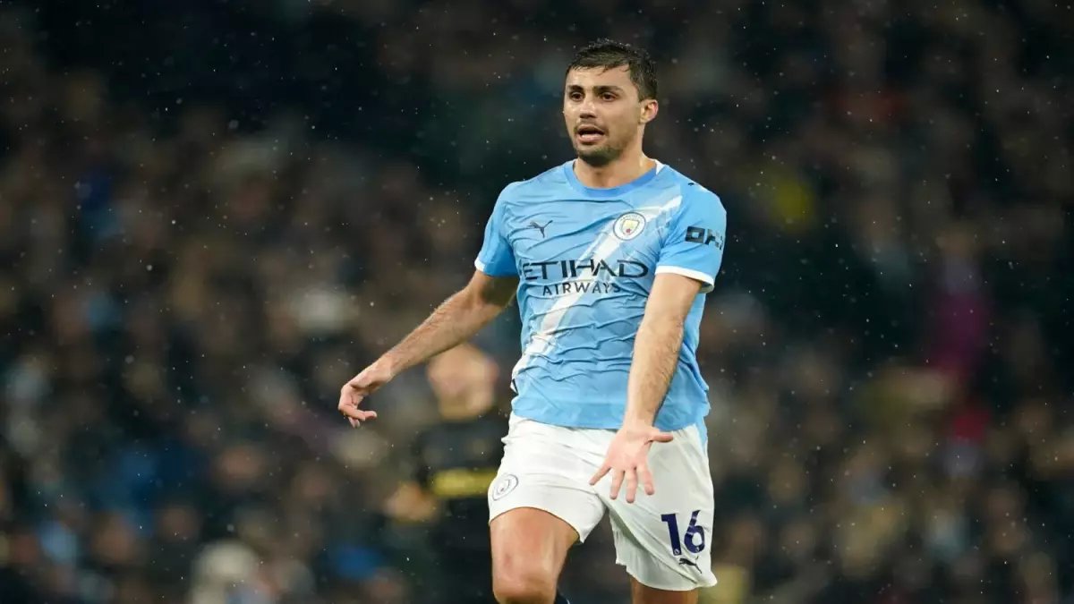 عاجل: تشيلسي يواجه كابوس الإقصاء أمام هال سيتي... والجماهير تطالب بالانتقام من التعادل المُخيب!