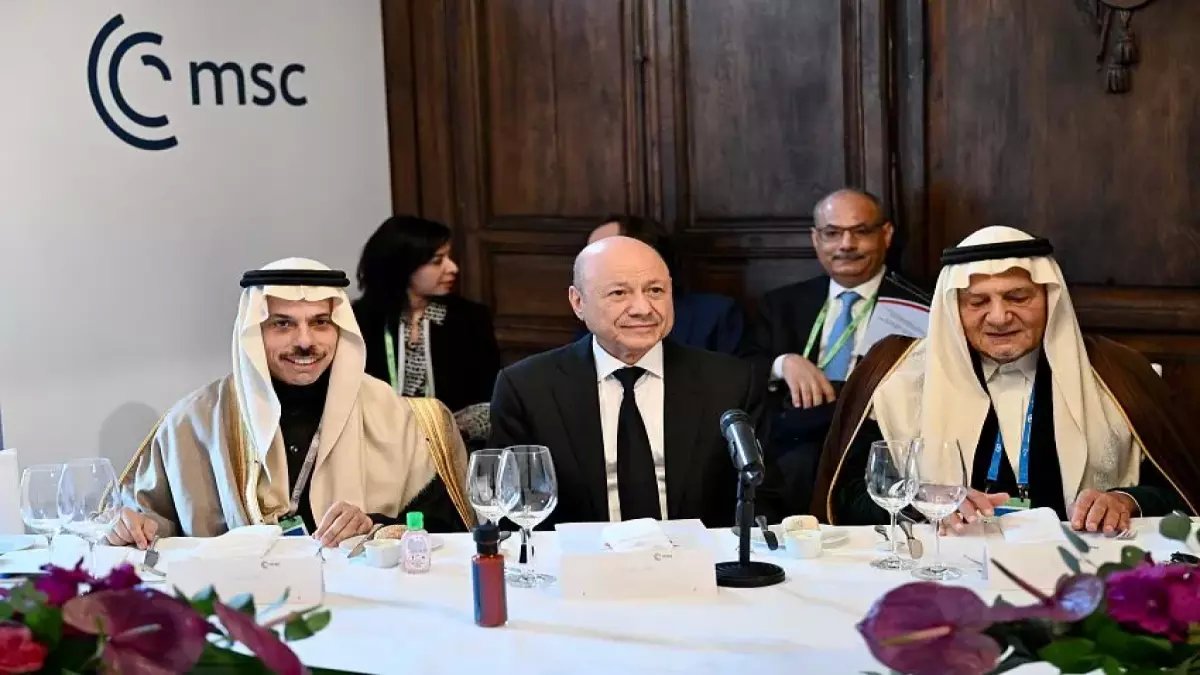 عاجل: أمريكا تطرد آلاف اليمنيين خلال 60 يوماً... مكافأة 2600 دولار للذين يغادرون طوعياً!