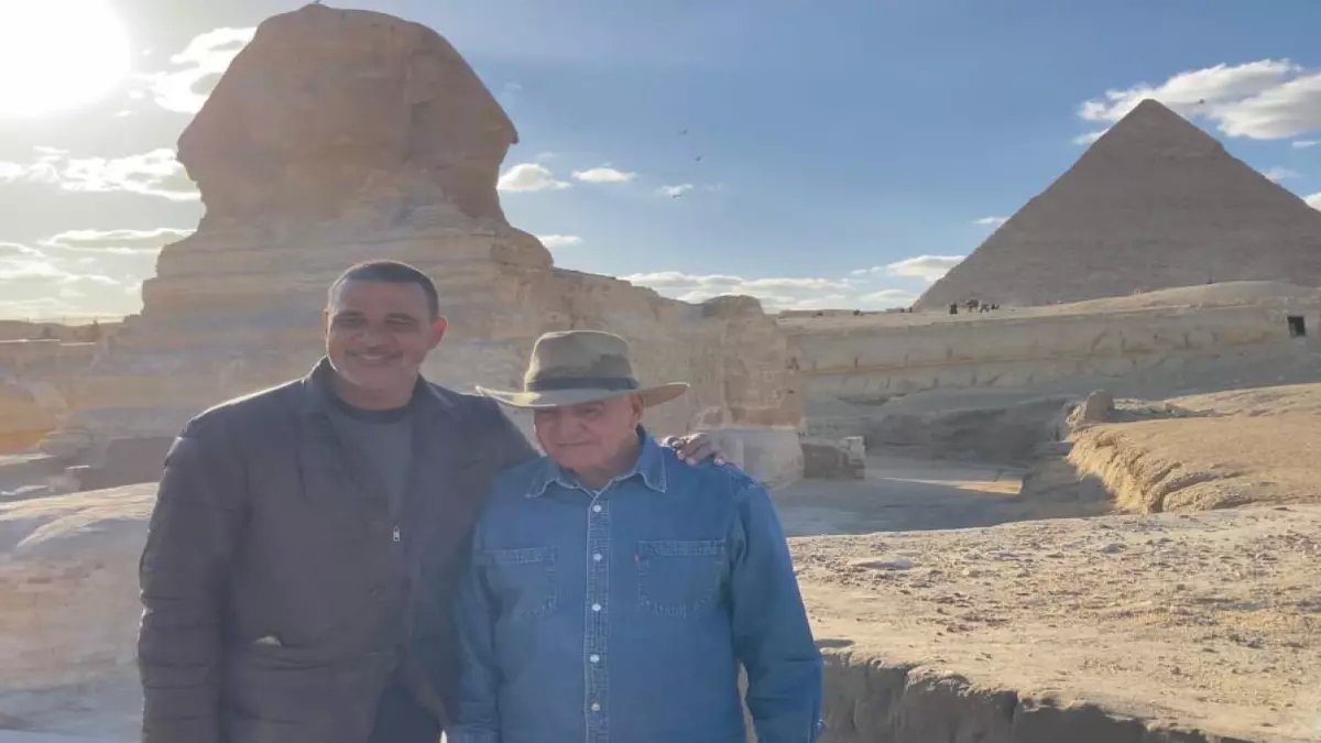 حصري: خوليت يكشف سر الأهرامات الأكبر... ويصف تجربته في مصر بـ"الحرب"!