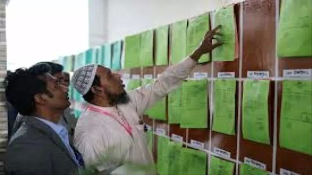 عاجل: قيادات جنوبية تهرع لمحافظ حضرموت الأسبق في الرياض... تطورات صحية وسياسية مفصلية!