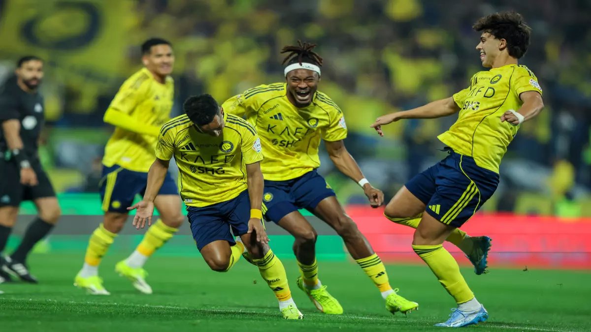 صادم: مدرب الفتح ينفجر غضباً ويكشف الحقيقة الخفية للهزيمة أمام النصر… تأكد بنفسك!