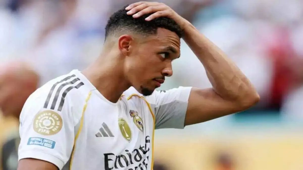 ماذا فعل أرنولد؟ تمريرة حاسمة خيالية تحولت لـ"كنز" في يد أربيلوا.. ماركا تكشف سرّ أهميته لريال مدريد!