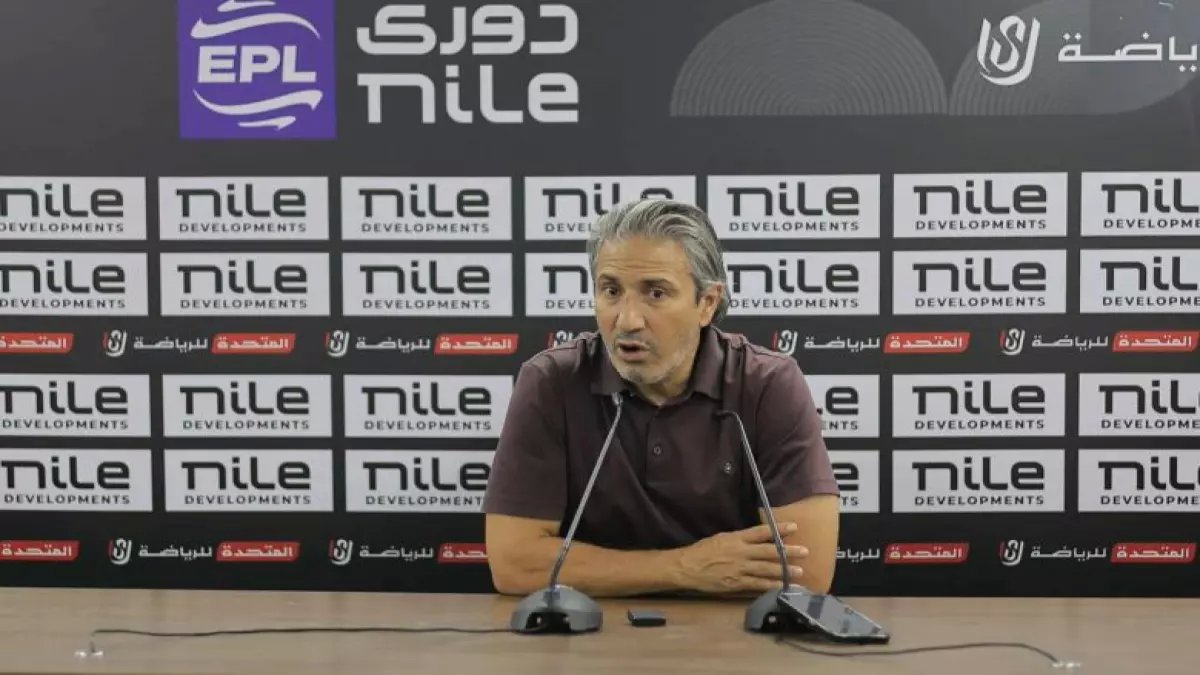 عاجل: أبو قمر يُطمئن جماهير المصري… نبيل الكوكي مستمر رسمياً والزمالك صعد شرف للكرة المصرية!