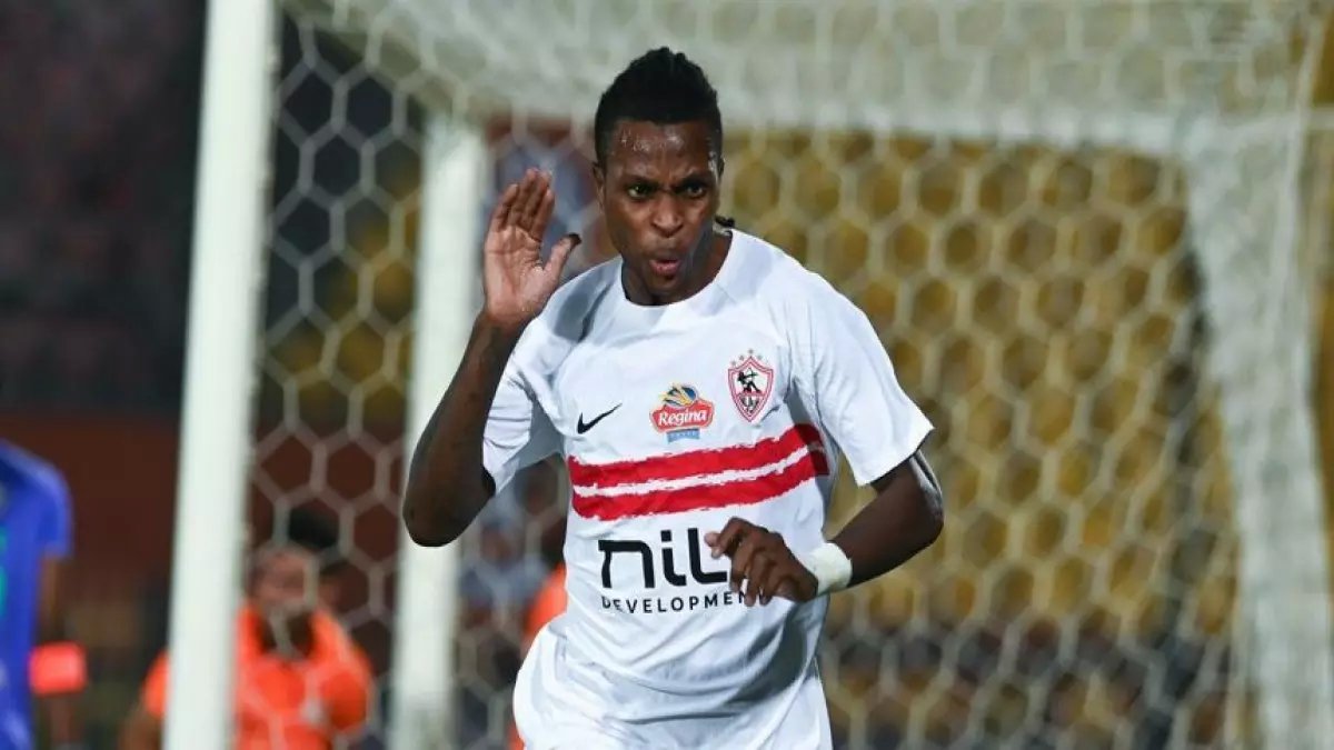 عاجل: الزمالك يصدم الجميع بقرار تاريخي... عقود احترافية لنجوم المستقبل وحل أزمة القيد!