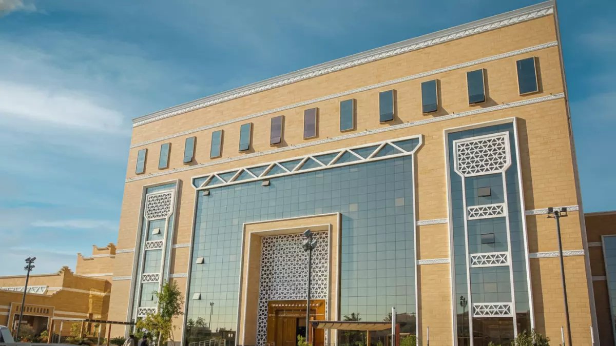 عاجل: 25 مليون ريال لحل كابوس المرور في بريدة... تطوير ثوري لأشهر تقاطع بالمدينة!