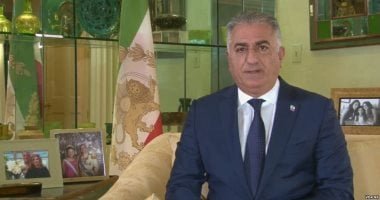رضا بهلوى يجدد دعوته لتغيير النظام فى إيران.. وعشرات الآلاف يتظاهرون بميونخ