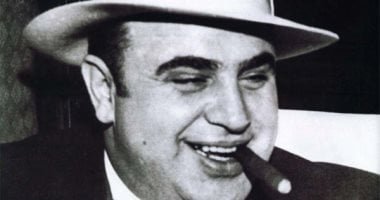 الفالنتين الدامي.. عندما يتحول عيد الحب إلى مسرح لأبشع المجازر التاريخية