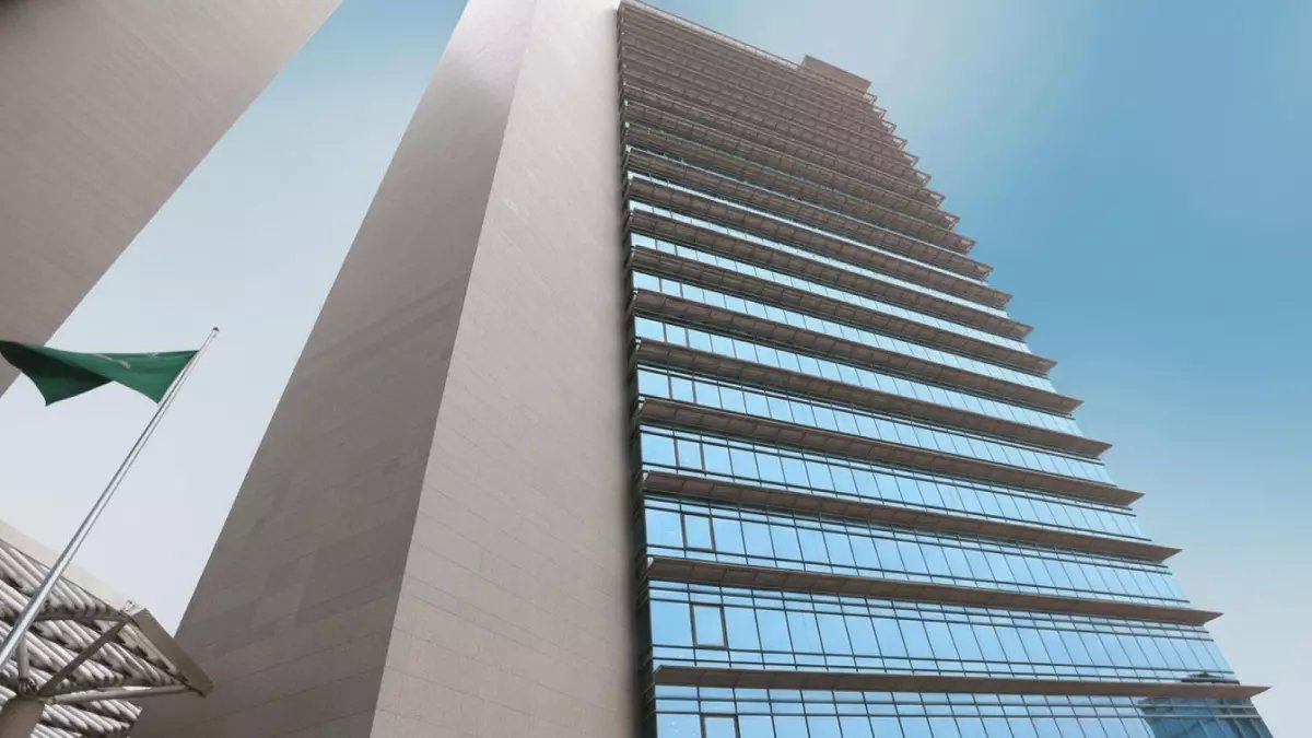 عاجل: السعودية للكهرباء تحصل على تمويل ضخم بـ16 مليار ريال... 7 بنوك سعودية تتنافس على الصفقة!