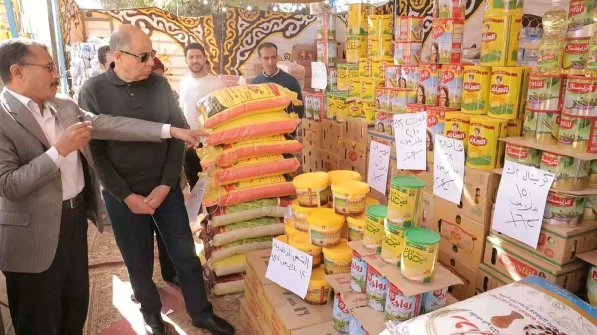 عاجل: محافظ المنيا يعلن خطة ثورية لمحاربة الاحتكار في رمضان… خصومات تصل 35% والمعارض تغزو كل قرية!