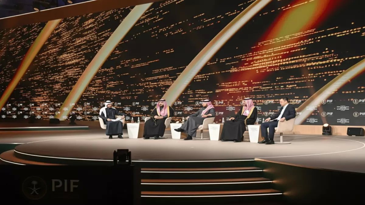 حصري: كيف يستثمر صندوق الاستثمارات 2 تريليون ريال لخلق 100 ألف وظيفة؟ خطة سرية تغير وجه الاقتصاد السعودي!