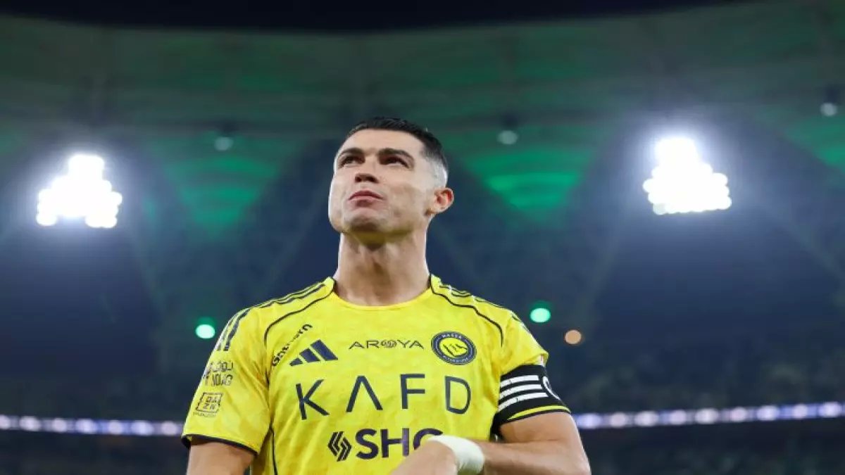 عاجل: رونالدو يعود كالإعصار ويدمر الفتح... النصر يخطف الوصافة ويرعب الهلال!