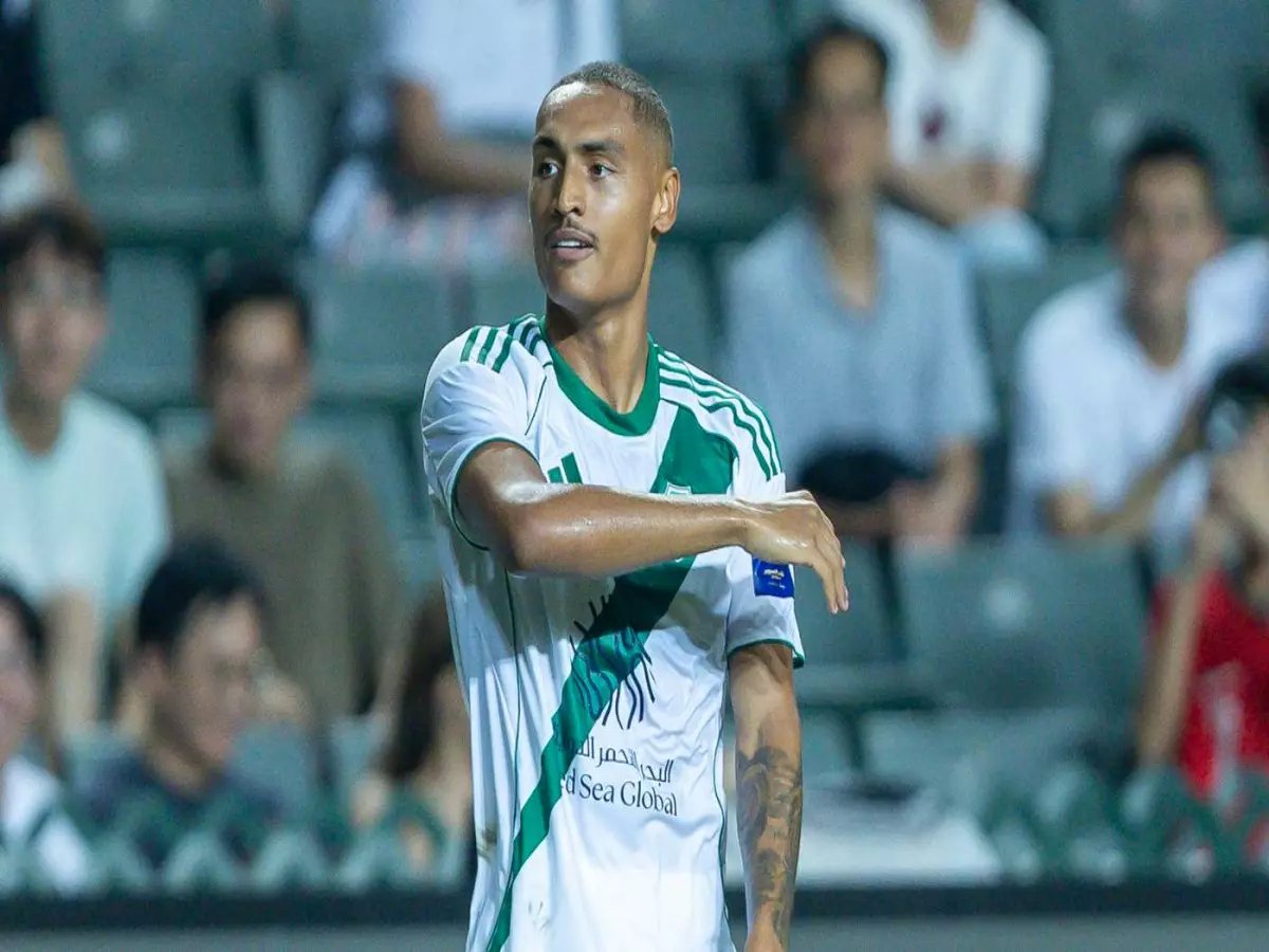  "أهداف آسيا غيّرت حياتي مع الأهلي.. والجماهير السعودية صدمتني!"