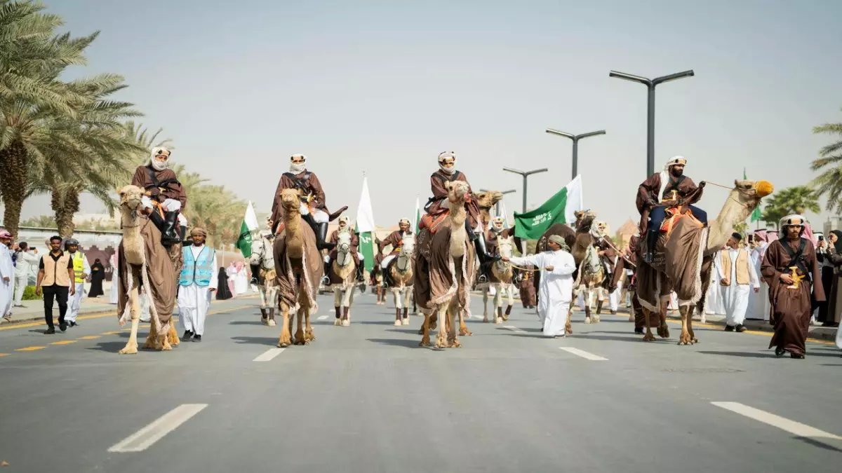 عاجل: stc تحتفل بيوم التأسيس بطريقة مذهلة... 598 جائزة فاخرة وسيارتين مرسيدس!