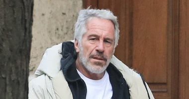 بينهم كيم كاردشيان.. العدل الأمريكية تنشر قائمة شخصيات جديدة فى ملفات إبستين