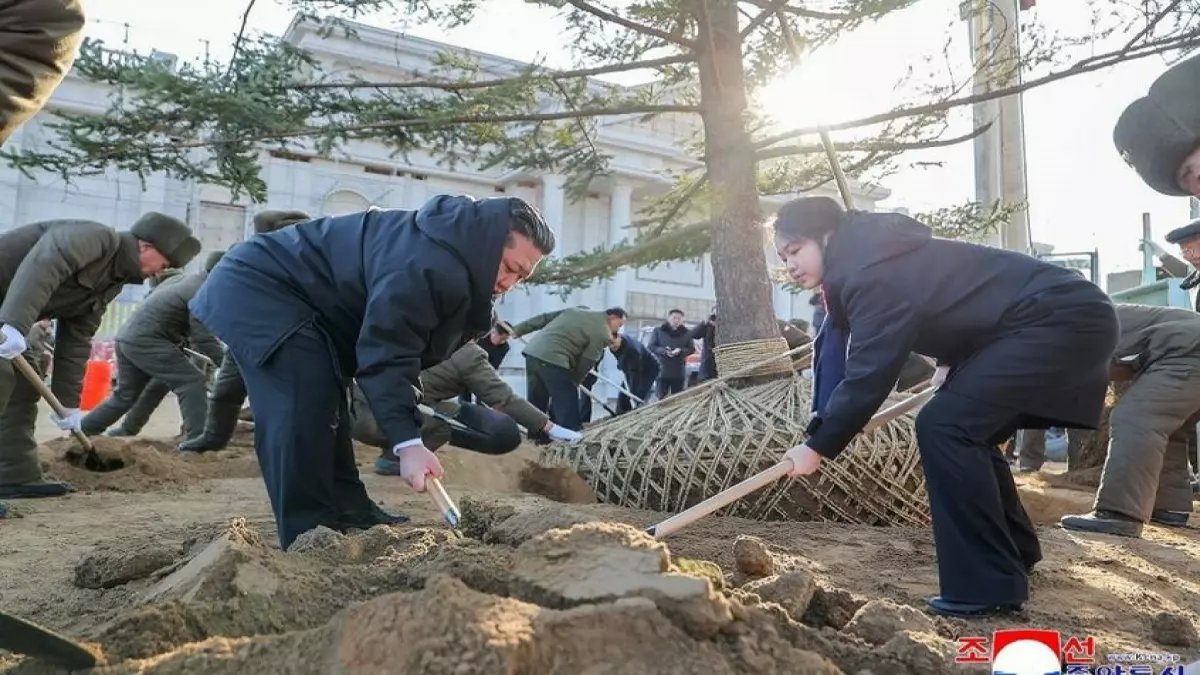 عاجل: كيم جونغ أون يكشف متحف أسرار الحرب الكورية في روسيا... الحقائق المخفية عن كورسك!