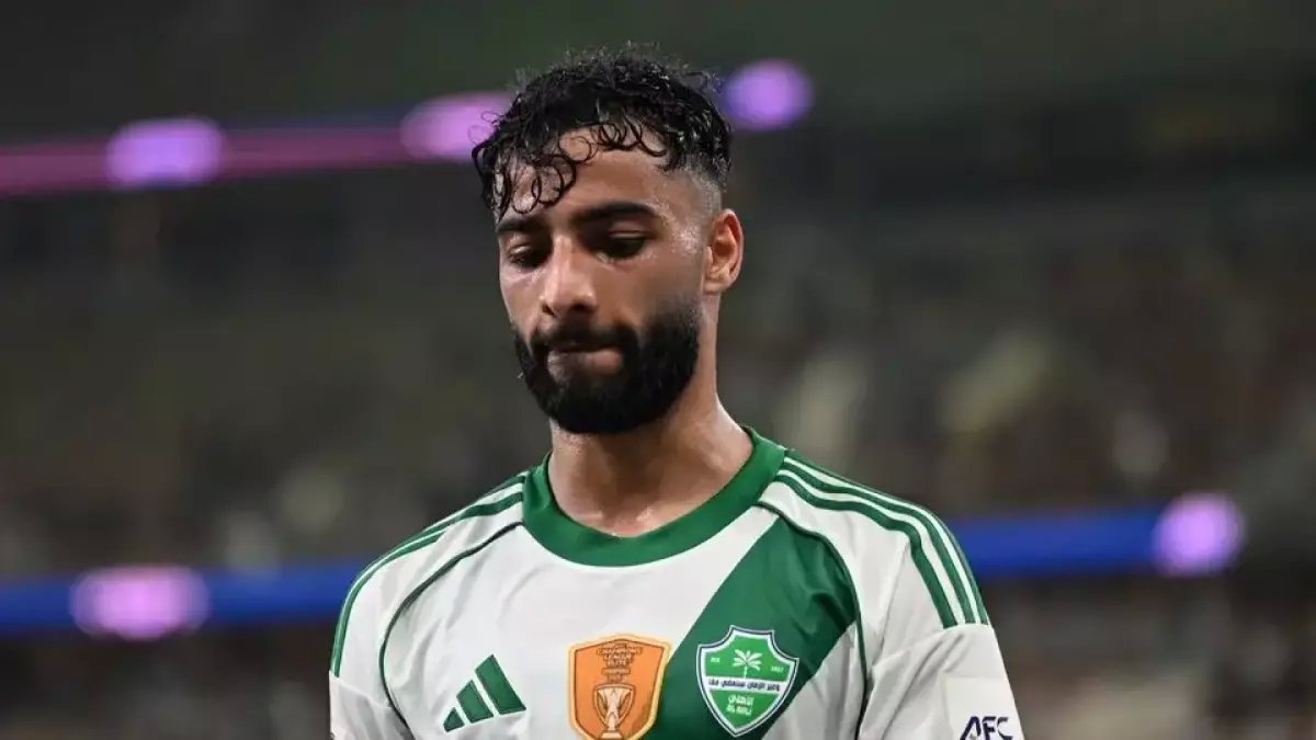 عاجل: صالح أبو الشامات يُنير دوري أبطال آسيا… أسطورة الأهلي الجديدة تخفي أرقاماً صادمة!