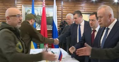 تاس: الوفد الروسي المشارك في المفاوضات مع أوكرانيا يصل جنيف الثلاثاء