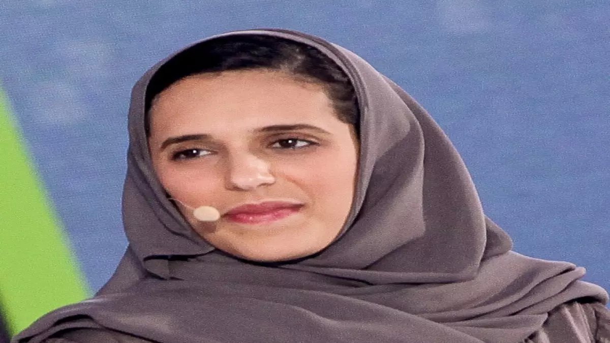 رسمي: الأميرة هيفاء بنت محمد تحقق إنجازاً تاريخياً... أول امرأة بالمرتبة الممتازة في مجلس الوزراء!