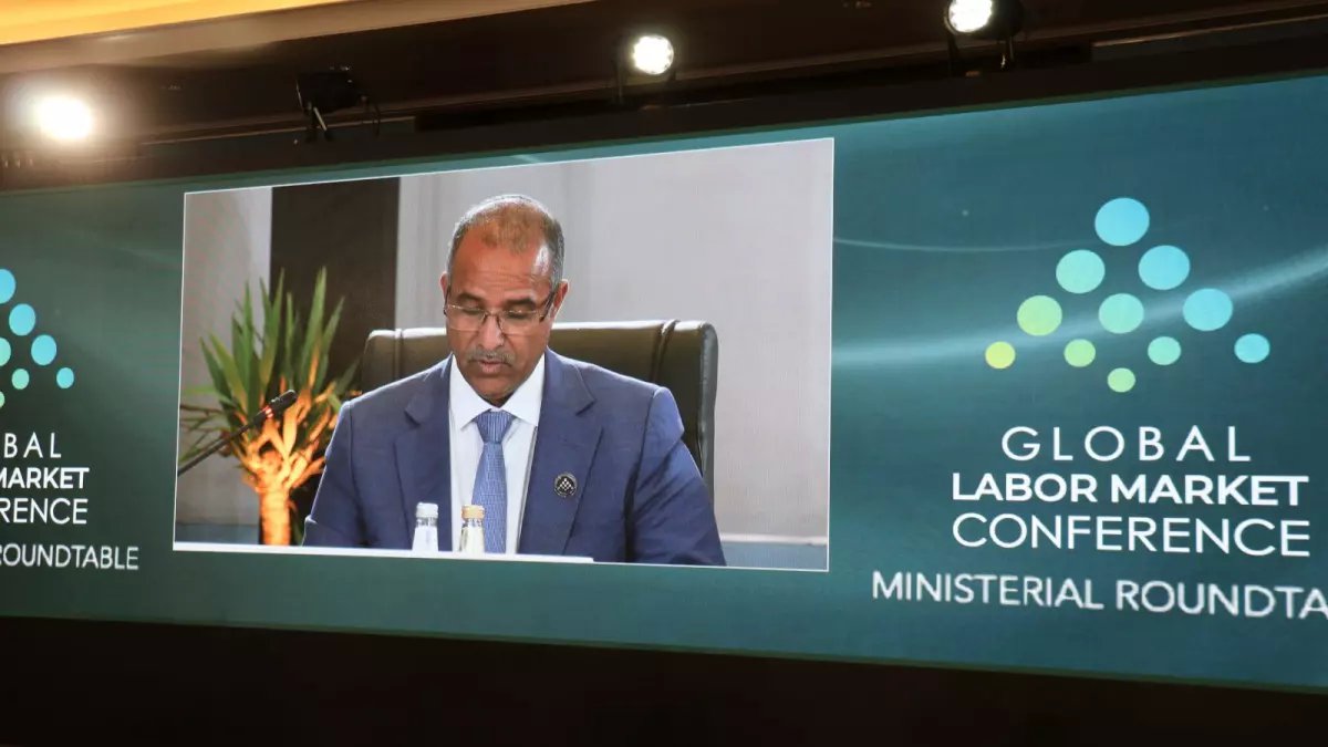 عاجل: وزارة الأوقاف تصدم الجميع بمعرض "السلع بنصف الثمن" - العاملون يتهافتون والفرصة محدودة!