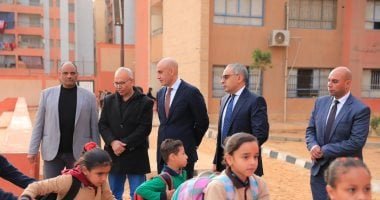 وزير التعليم يجرى جولة فى مدارس بإدارة المقطم لمتابعة انتظام الدراسة.. صور
