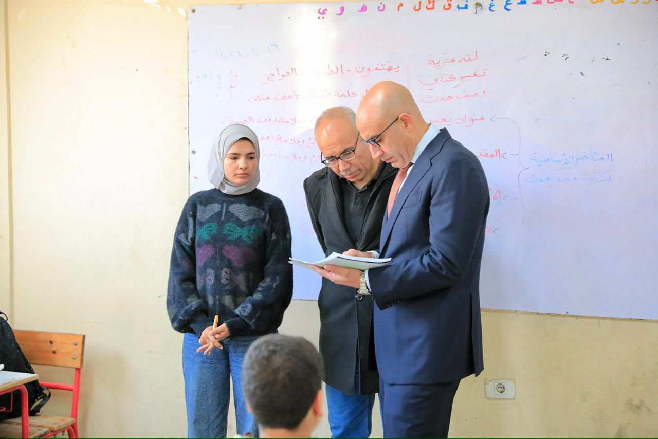 وزير التعليم يتابع الدراسة