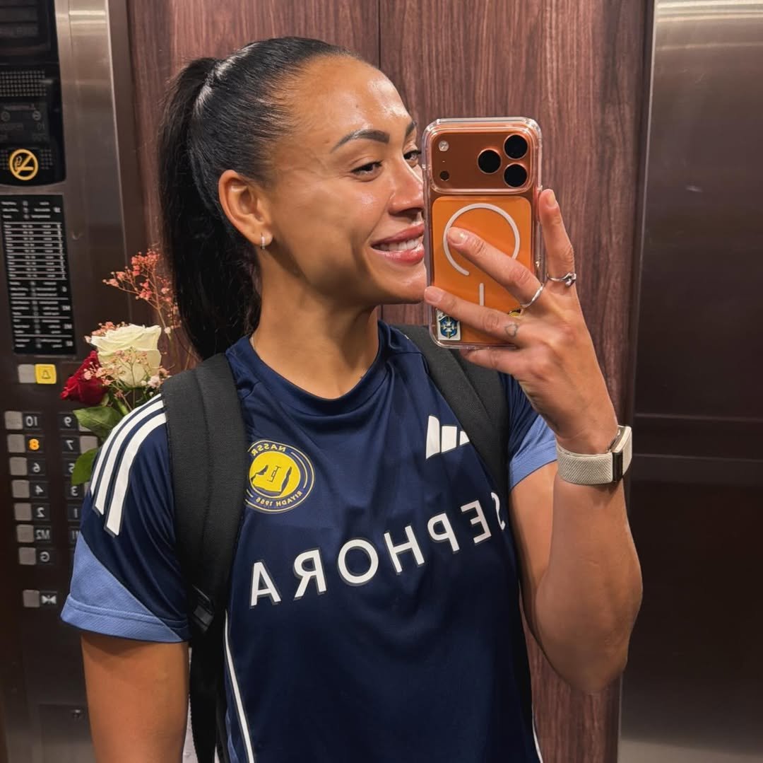 كاثلين سوزا كاثلين سوزا