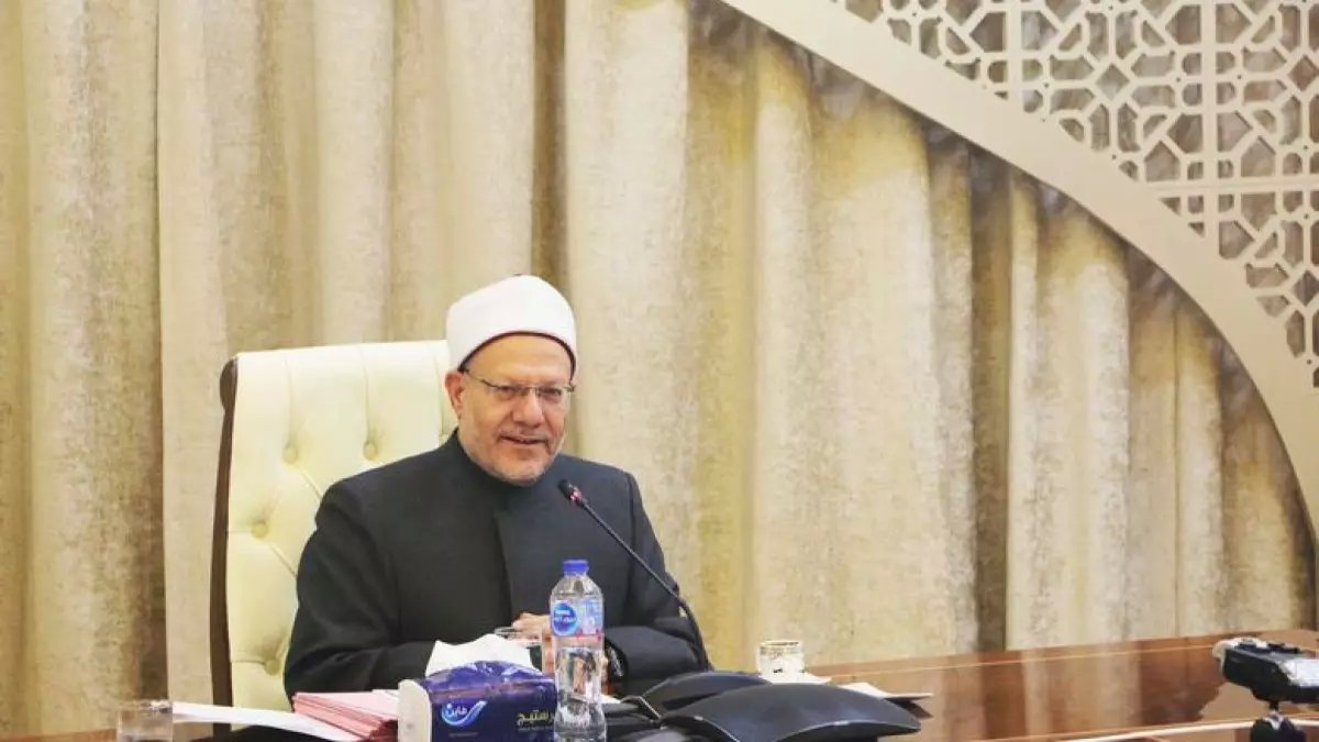 عاجل: الإفتاء تكشف الحقيقة الكاملة حول صلاة التراويح... هل تصح في البيت أم المسجد فقط؟