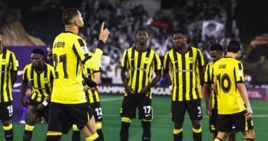 الاتحاد يكتسح السد برباعية والفريقان يتأهلان لدور 16 بدوري أبطال آسيا للنخبة