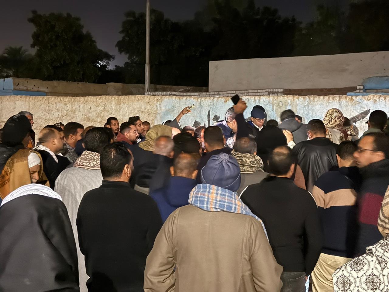 تشييع جثمان الزميل محمود نصر (4) تشييع جثمان الزميل محمود نصر (4)