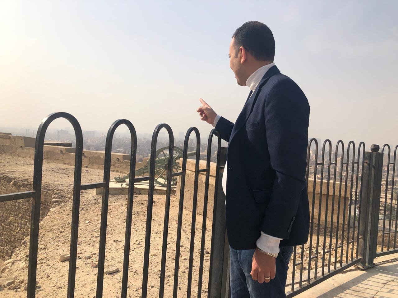 الزميل محمود عبد الراضى من موقع إطلاق مدفع رمضان (2)