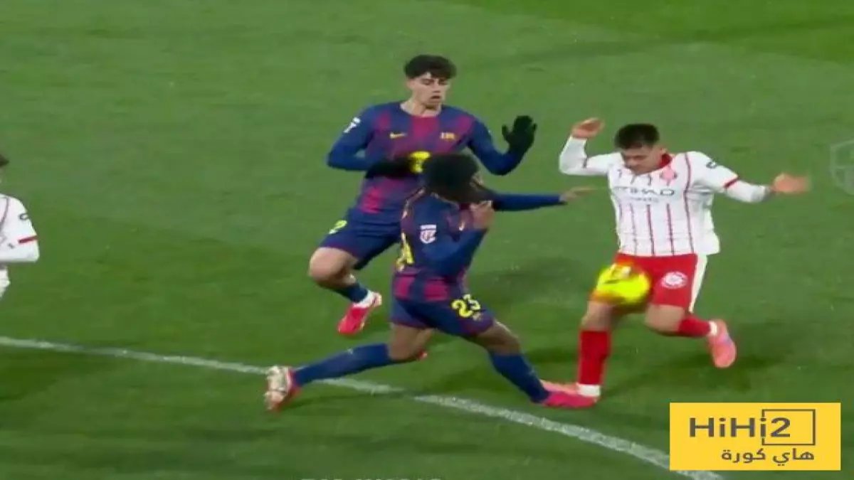 فضيحة: نفس الحكم يلغي هدف برشلونة ويحتسب للخصم في نفس المخالفة… قوانين مختلفة لنفس الخطأ!