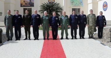 قائد القوات الجوية يلتقى نظيره التركى