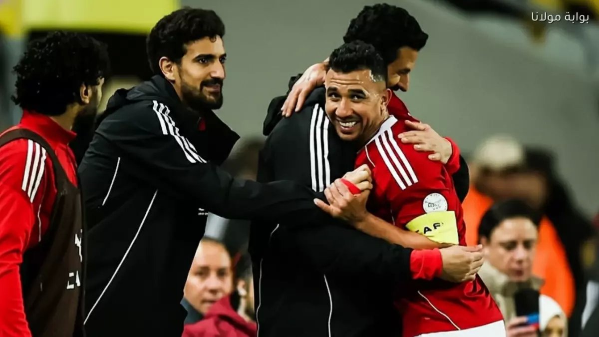 عاجل: الأهلي يسحق سبورتنج 3-0 ويقترب من النهائي التاريخي - إنجاز مزدوج يُشعل الجماهير!