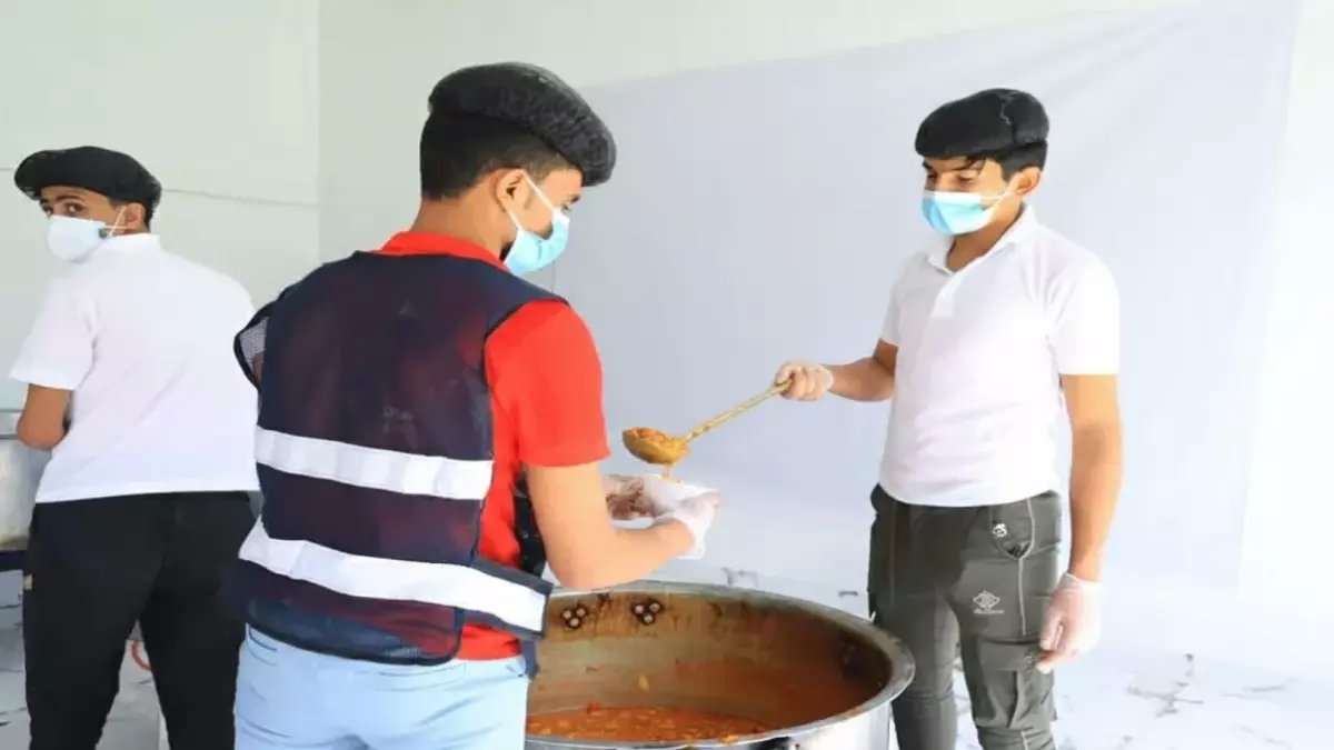 عاجل: الكويت تنقذ آلاف الأسر من الجوع في رمضان... مشاهد مؤثرة من مخيمات مأرب!