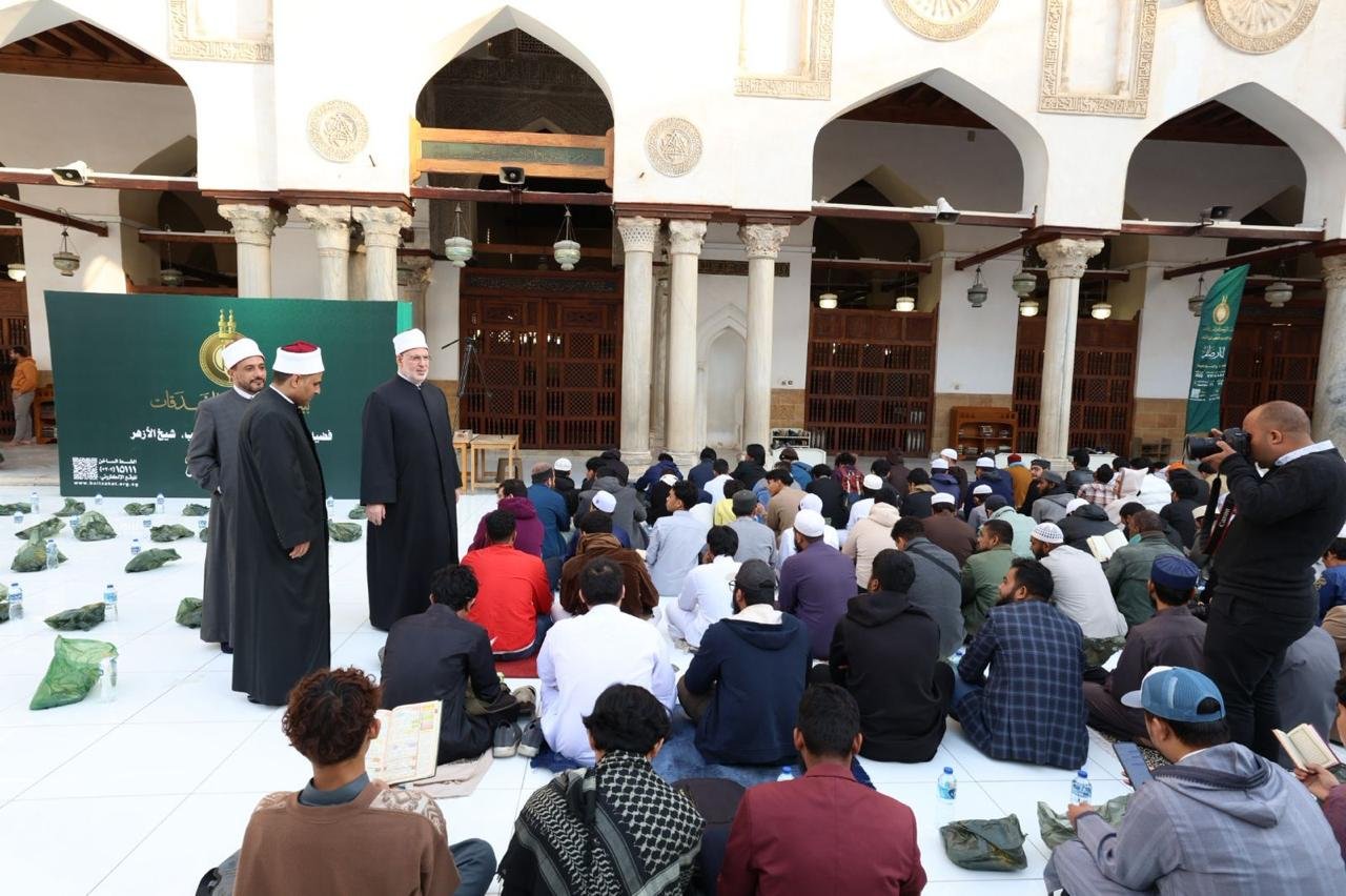 جانب من تجهيزات الجامع الأزهر