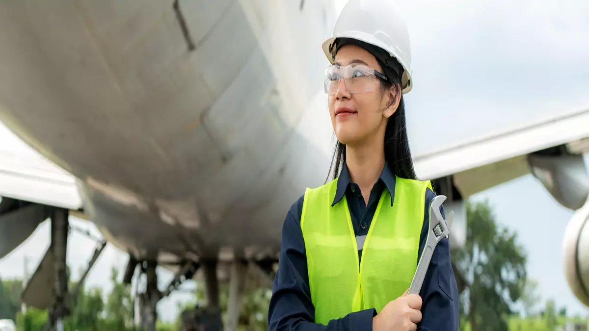 عاجل: شركة عالمية تفتح التوظيف في عُمان براتب مغري... 4 وظائف ذهبية والتقديم مجاني!