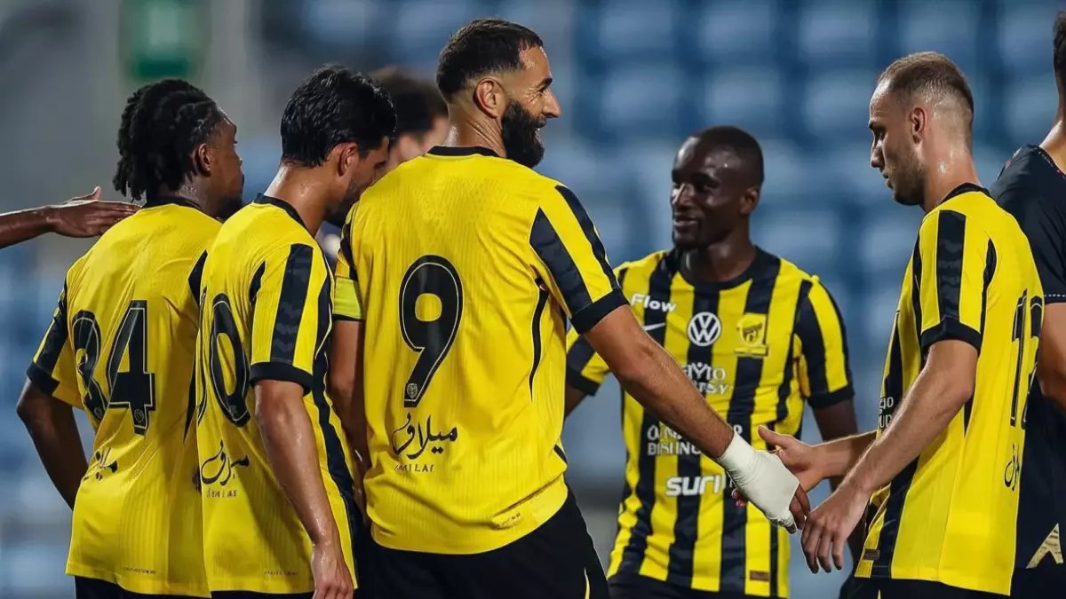 عاجل: الاتحاد يتخلى عن نجمه البرازيلي فابينهو رسمياً... القرار الصادم الذي هز الجماهير!