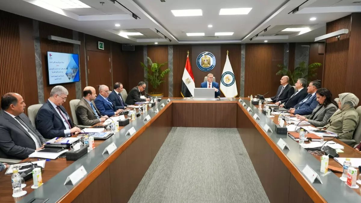 عاجل: انفجار إنتاجي في ميدور يهز الأسواق… 49 مليون برميل خلال 2025 وتحقيق تاريخي يكسر قيود الاستيراد!