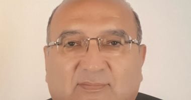 تعيين السفير عمرو رمضان رئيسا للجنة الوطنية لمكافحة الهجرة غير الشرعية